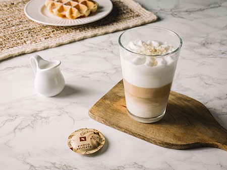 Cápsula de café Bianco Delicato y café con leche